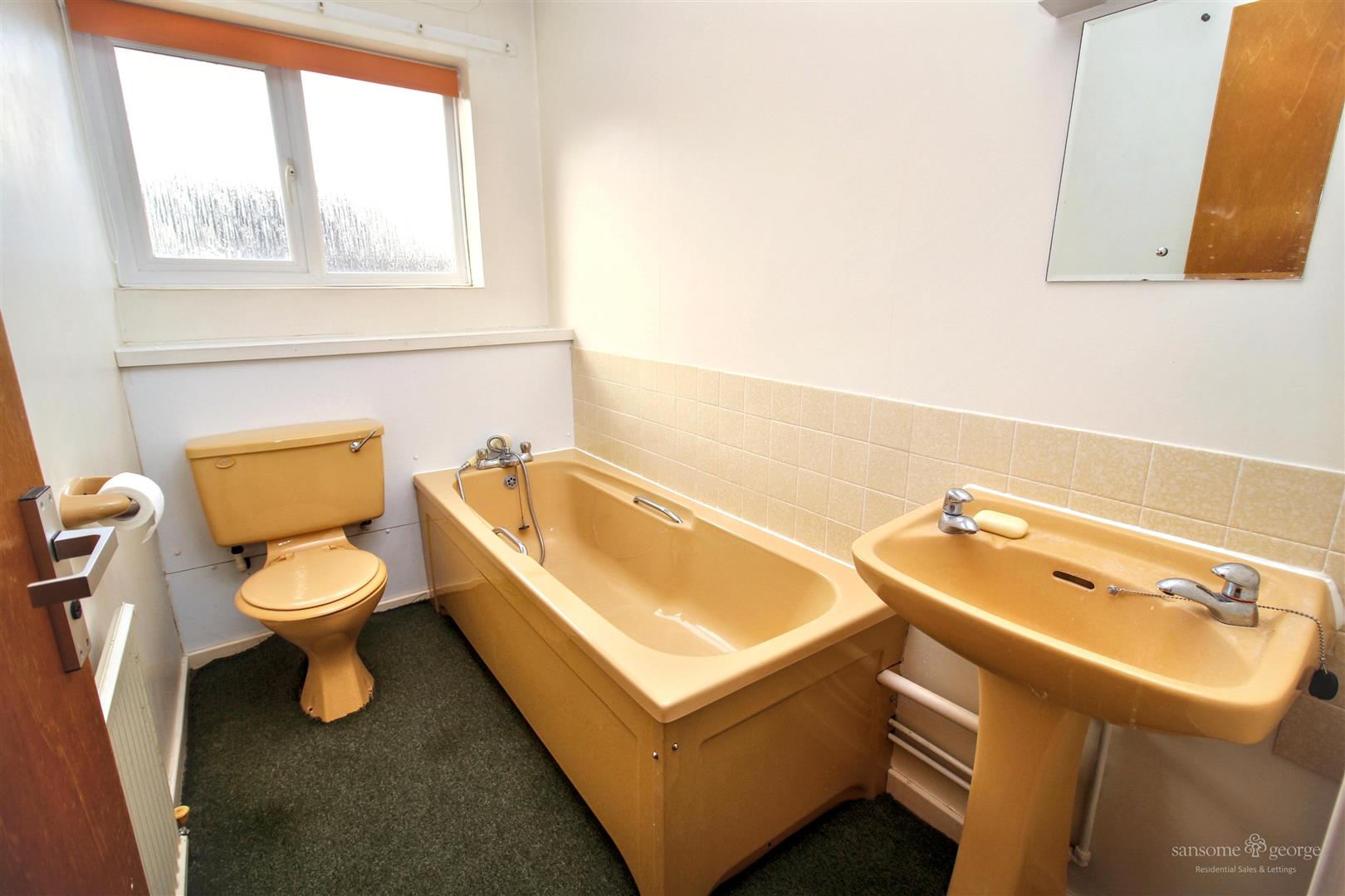 Warley Rise, Tilehurst, Reading